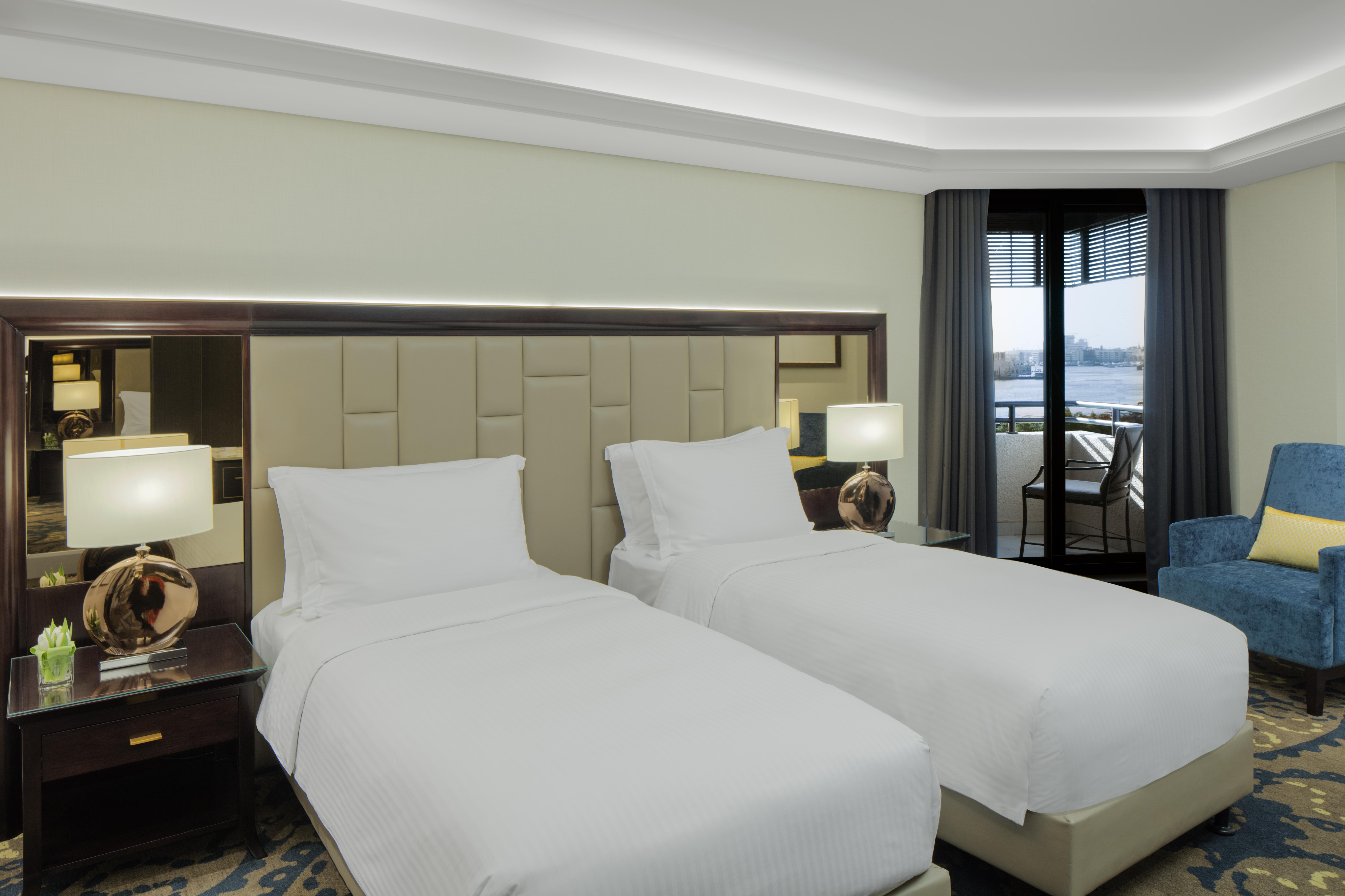 Radisson Blu Hotel, Deira Creek